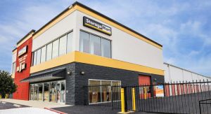 StorageMart - Crain Hwy