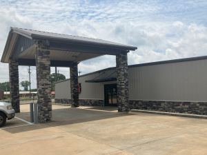 Storage Sense - Millbrook - Oak Tree