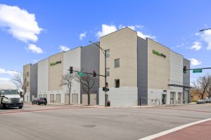 Extra Space Storage - 6777 - Chicago - 4343 S Ashland Ave