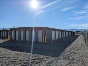 10 Federal Storage - Highway 6 and 50