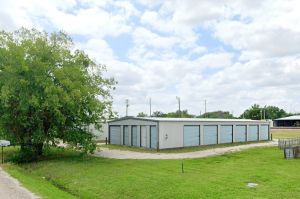 Honeycrisp Self Storage - Tolar