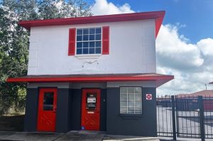 Public Storage - Weeki Wachee - 6400 Oregon Chickadee Rd