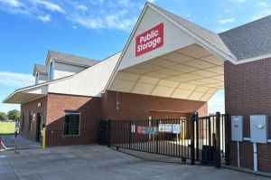 Public Storage - Edmond - 17720 Griffin Dr