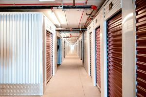 Self Storage on the Levee