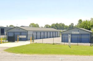 Attic Selfstor - Brazil