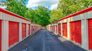 10 Federal Storage - 931 Trinity Rd - Raleigh