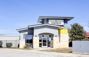 Storage King USA - 102 - Seguin, TX - 1842 I-10
