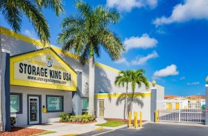 Storage King USA - 015 - Fort Pierce, FL - Okeechobee Rd