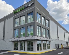 Extra Space Storage - 6508 - San Antonio - Commerce Dr