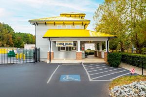 Storage King USA - 022 - Tryon