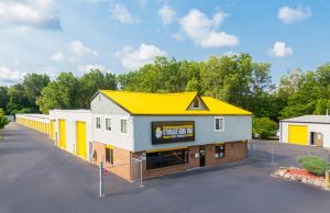 Storage King USA - 054 - Waterford, MI - Highland Rd