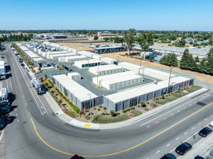 Galt 24 Hour Storage