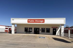 Public Storage - Lawton - 2801 SW Lee Blvd