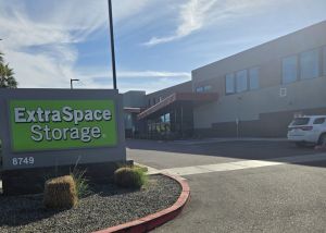 Extra Space Storage - 2253 - Mesa - 8749 E Broadway Rd