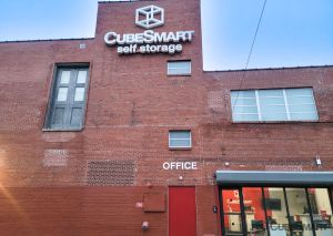 CubeSmart Self Storage - 160 Dupont Street - NY
