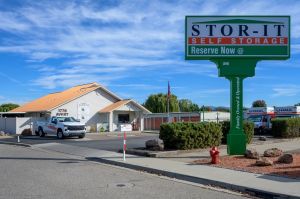 Stor-It Self Storage - Locust Grove Location