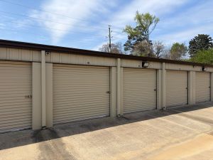 10 Federal Storage - Salem Rd