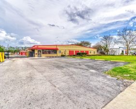 Devon Self Storage, LLC - Devon Self Storage - 9299 - Fernandina