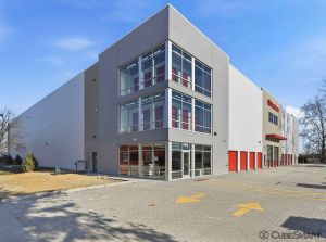 CubeSmart Self Storage - 27W010 North Avenue - IL