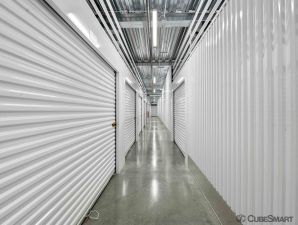 CubeSmart Self Storage - 27W010 North Avenue - IL