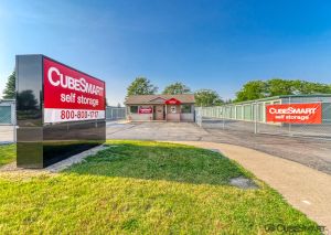 CubeSmart Self Storage - 201 Squires Drive - MI