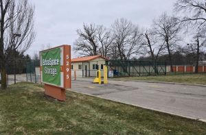 Extra Space Storage - 5092 - Ypsilanti - W Michigan Ave