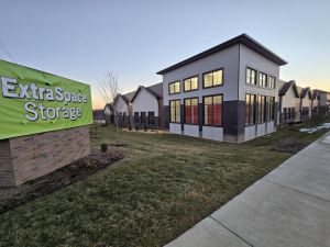 Extra Space Storage - 5137 - Lake St Louis - Prospect Rd