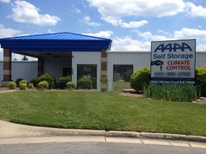 AAAA Self Storage - Roanoke / Self Service Only / Fully Automated Facility / 1350 Bean Street