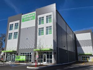 Extra Space Storage - 5052 - Tampa - N Dale Mabry Hwy