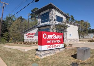 CubeSmart Self Storage - 1326 East Grande Boulevard - TX