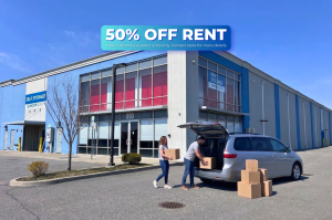 SecureSpace Self Storage Deer Park