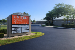 United Spaces Storage - Lehigh acres