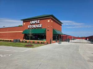 Ample Storage Lumberton