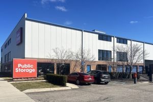 Public Storage - Eastpointe - 21500 Gratiot Ave