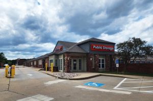 Public Storage - Lenexa - 13300 College Blvd