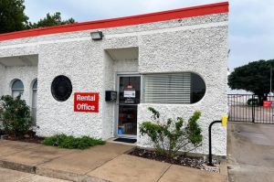 Public Storage - Fort Worth - 6712 Crowley Rd