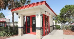 iStorage - 7106 - SR70 Bradenton