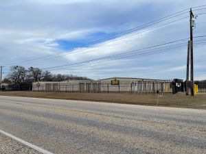 Ideal Storage - Air Base Rd