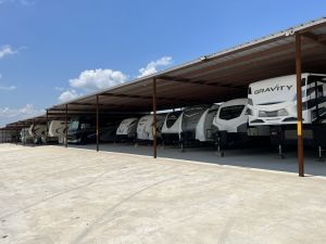 Ideal Storage - Old Lorena