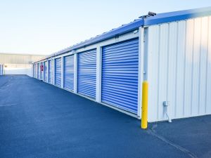 Finish Line Self Storage