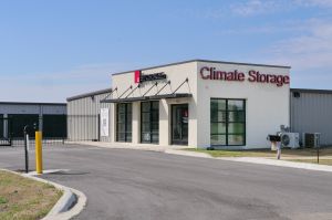 U Storage - School St