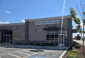 Extra Space Storage - 5250 - Fayetteville - 4909 Raeford Rd