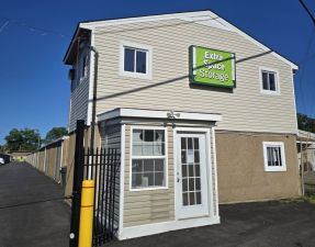 Extra Space Storage - 5226 - Hampton - E Mercury Blvd