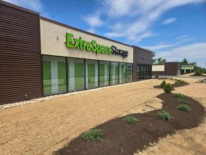 Extra Space Storage - 6880 - Burlington - Old Florence Pike