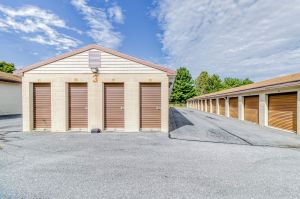 Valley Storage - Williamsport S Artizan St