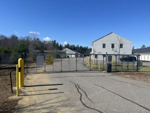 Storage Star - Somersworth - White House