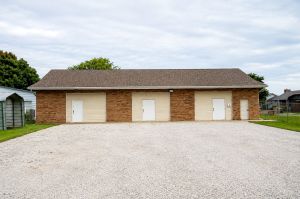 Horseshoe Lake Storage
