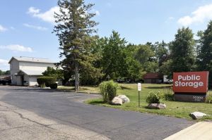 Public Storage - Wixom - 30320 Beck Rd