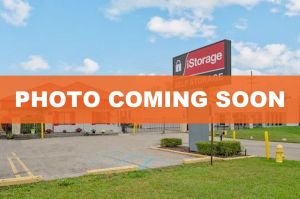 Public Storage - Livonia - 11960 Farmington Rd