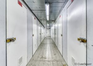 CubeSmart Self Storage - Linden - 1951 E Linden Ave